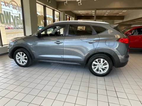 More photos of 2019 Hyundai Tucson Value at Jay Wolfe Auto Outlet, MO