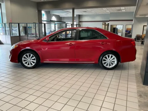 More photos of 2012 Toyota Camry XLE at Jay Wolfe Auto Outlet, MO