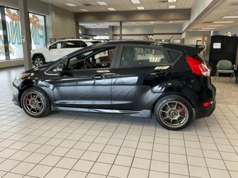 More photos of 2017 Ford Fiesta ST at Jay Wolfe Auto Outlet, MO