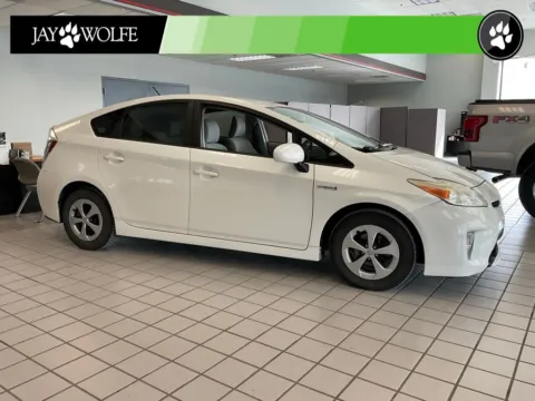 Black 2015 Toyota Prius Four for sale in Kansas City, MO