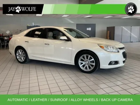 White 2014 Chevrolet Malibu LTZ for sale in Kansas City, MO