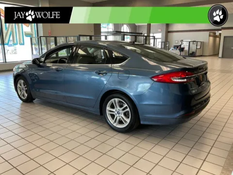 More photos of 2018 Ford Fusion SE at Jay Wolfe Auto Outlet, MO