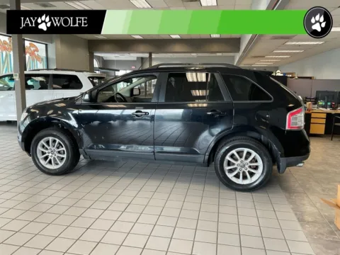 More photos of 2007 Ford Edge SEL at Jay Wolfe Auto Outlet, MO