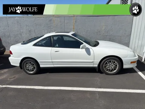 More photos of 2001 Acura Integra LS at Jay Wolfe Auto Outlet, MO