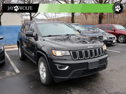 Black 2019 Jeep Grand Cherokee Laredo E for sale in Kansas City, MO