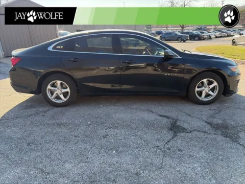 More photos of 2017 Chevrolet Malibu LS at Jay Wolfe Auto Outlet, MO