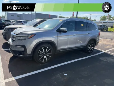 Beige 2019 Honda Pilot Elite for sale in Kansas City, MO