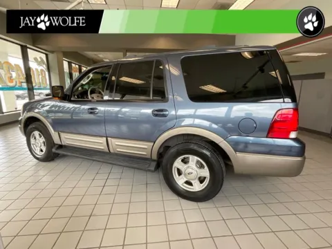 More photos of 2003 Ford Expedition Eddie Bauer at Jay Wolfe Auto Outlet, MO