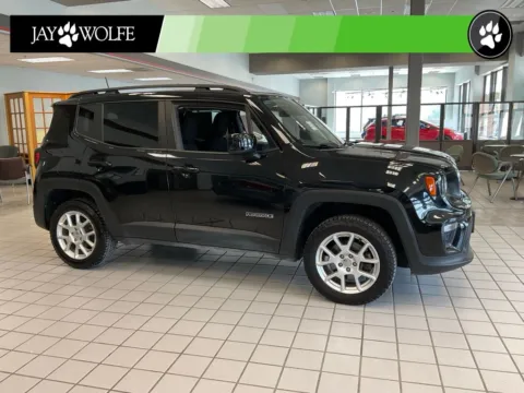 Black 2019 Jeep Renegade Latitude for sale in Kansas City, MO