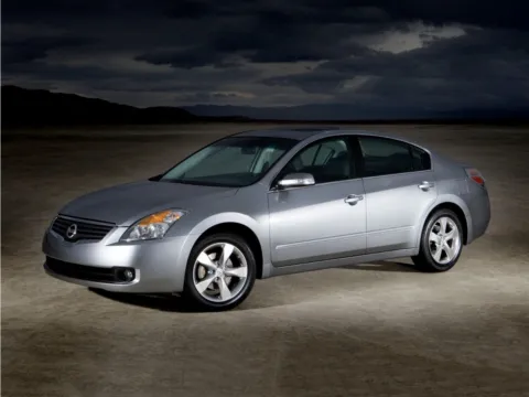 Gray 2007 Nissan Altima 3.5 SE for sale in Kansas City, MO