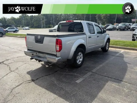 More photos of 2011 Nissan Frontier SV at Jay Wolfe Auto Outlet, MO