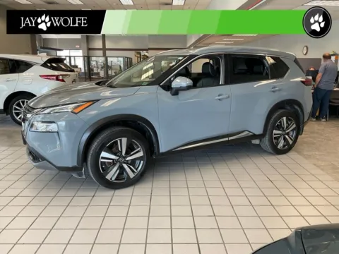 Another view of 2021 Nissan Rogue SL for sale in Kansas City, MO at Jay Wolfe Auto Outlet