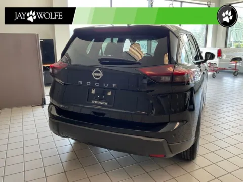 More photos of 2024 Nissan Rogue S at Jay Wolfe Auto Outlet, MO