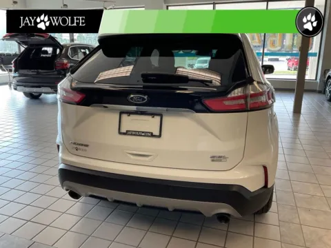 More photos of 2020 Ford Edge SEL at Jay Wolfe Auto Outlet, MO