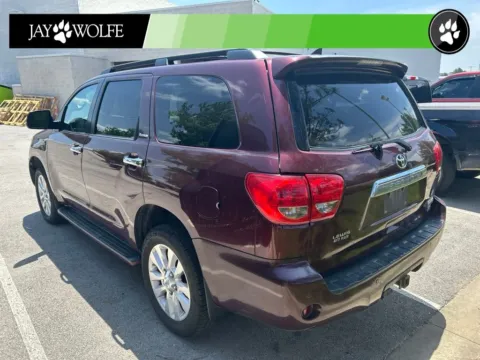 More photos of 2011 Toyota Sequoia Platinum at Jay Wolfe Auto Outlet, MO