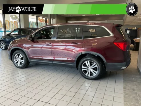 More photos of 2017 Honda Pilot EX-L at Jay Wolfe Auto Outlet, MO