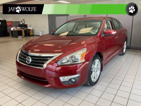 Photos of 2015 Nissan Altima 2.5 SL for sale in Kansas City, MO at Jay Wolfe Auto Outlet