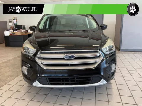 Photos of 2019 Ford Escape SEL for sale in Kansas City, MO at Jay Wolfe Auto Outlet