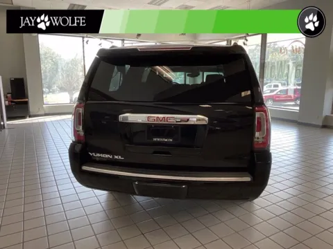 More photos of 2015 GMC Yukon XL Denali at Jay Wolfe Auto Outlet, MO