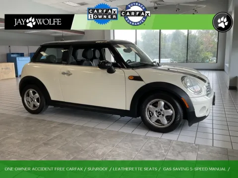 White 2009 MINI Cooper for sale in Kansas City, MO