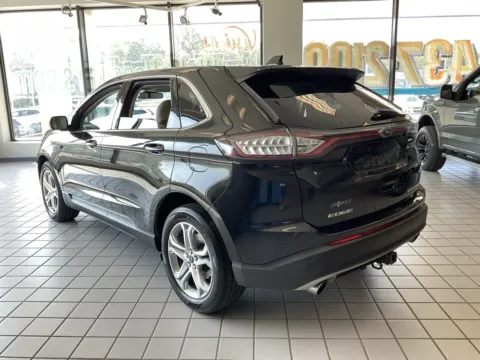 More photos of 2015 Ford Edge Titanium at Jay Wolfe Auto Outlet, MO