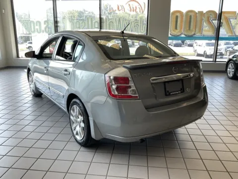 More photos of 2012 Nissan Sentra 2.0 S at Jay Wolfe Auto Outlet, MO