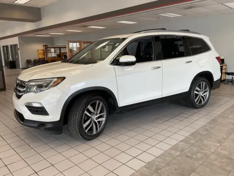 Another view of 2016 Honda Pilot Elite for sale in Kansas City, MO at Jay Wolfe Auto Outlet
