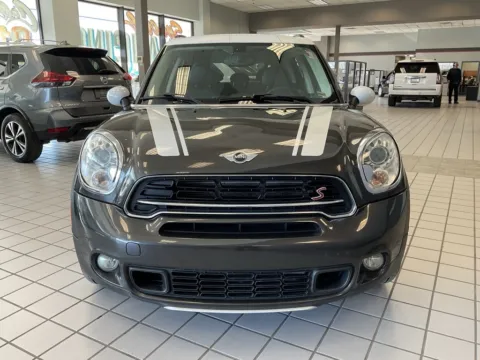 Photos of 2015 MINI Cooper S Countryman for sale in Kansas City, MO at Jay Wolfe Auto Outlet