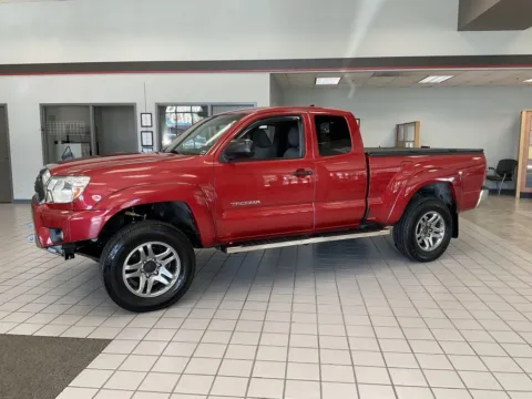 Another view of 2015 Toyota Tacoma for sale in Kansas City, MO at Jay Wolfe Auto Outlet