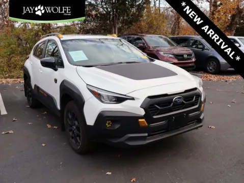 White 2024 Subaru Crosstrek Wilderness for sale in Kansas City, MO