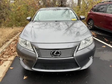 Photos of 2015 Lexus ES 350 for sale in Kansas City, MO at Jay Wolfe Honda