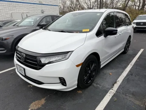 Another view of 2023 Honda Odyssey Sport for sale in Kansas City, MO at Jay Wolfe Honda