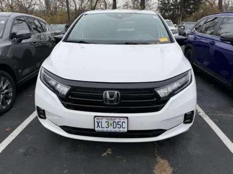 Photos of 2023 Honda Odyssey Sport for sale in Kansas City, MO at Jay Wolfe Honda
