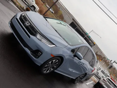 Another view of 2025 Honda Odyssey Elite for sale in Kansas City, MO at Jay Wolfe Honda