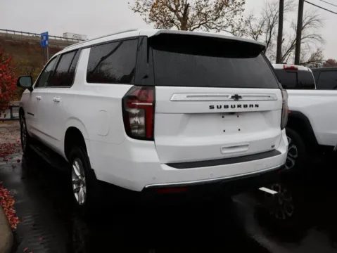 More photos of 2024 Chevrolet Suburban LT at Jay Wolfe Honda, MO