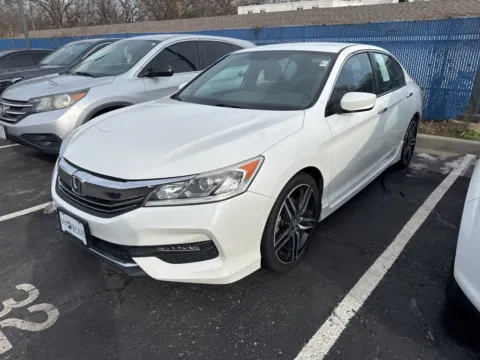 Another view of 2017 Honda Accord Sedan Sport SE for sale in Kansas City, MO at Jay Wolfe Honda