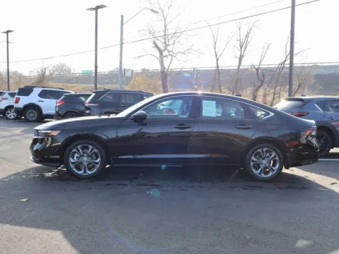 More photos of 2025 Honda Accord Hybrid EX-L at Jay Wolfe Honda, MO