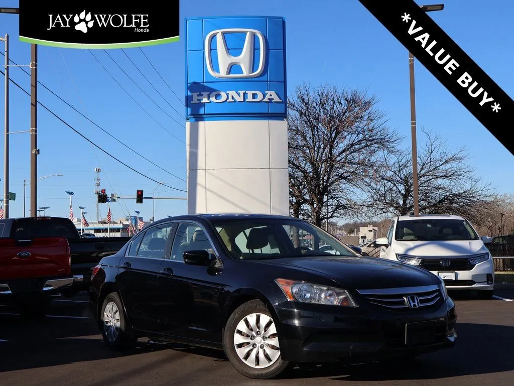 Used 2012 Honda Accord Sdn LX for sale in Kansas City, MO at Jay