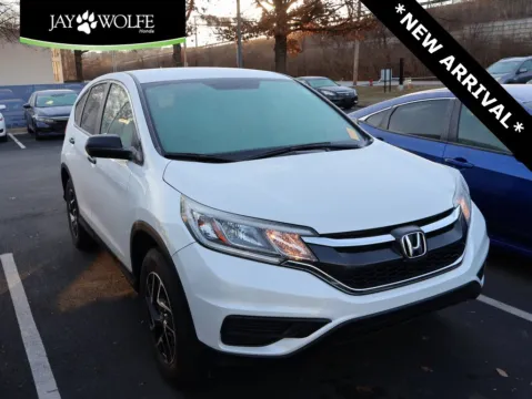 White 2016 Honda CR-V SE for sale in Kansas City, MO