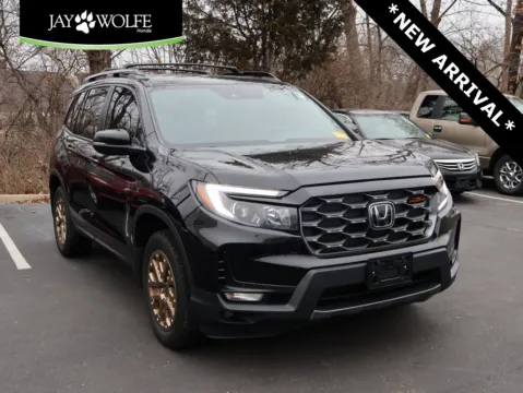 Black 2023 Honda Passport TrailSport for sale in Kansas City, MO