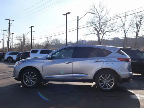 More photos of 2024 Acura RDX w/Technology Package at Jay Wolfe Honda, MO
