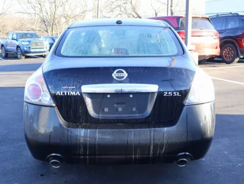 More photos of 2012 Nissan Altima 2.5 SL at Jay Wolfe Honda, MO