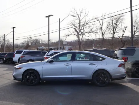 More photos of 2023 Honda Accord Hybrid Sport-L at Jay Wolfe Honda, MO