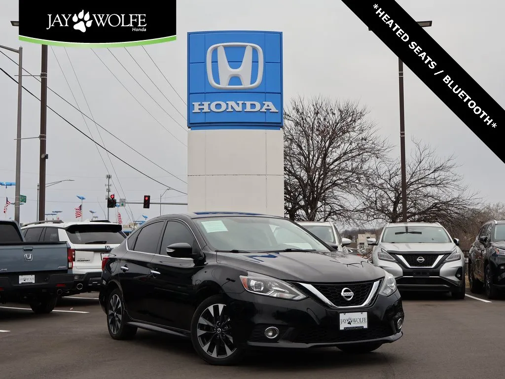 Black 2017 Nissan Sentra SR for sale in Kansas City, MO