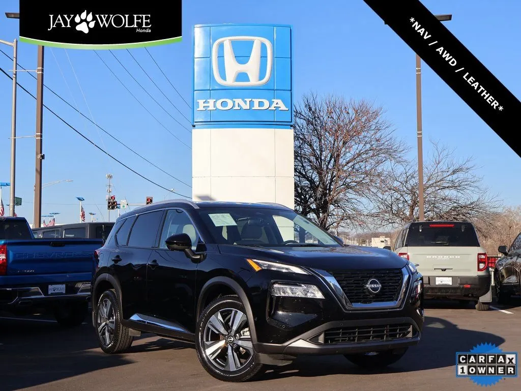 Black 2023 Nissan Rogue SL for sale in Kansas City, MO