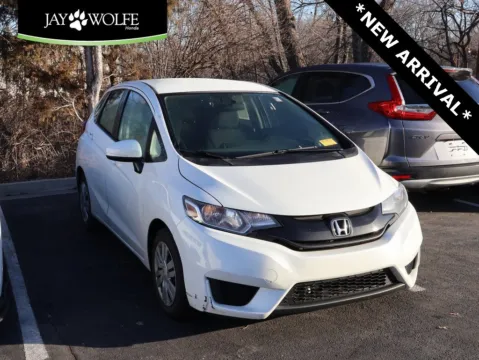 White 2016 Honda Fit LX for sale in Kansas City, MO