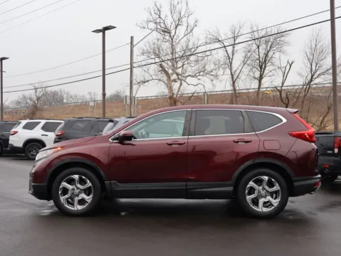 More photos of 2018 Honda CR-V EX-L at Jay Wolfe Honda, MO