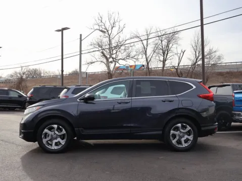 More photos of 2019 Honda CR-V EX at Jay Wolfe Honda, MO