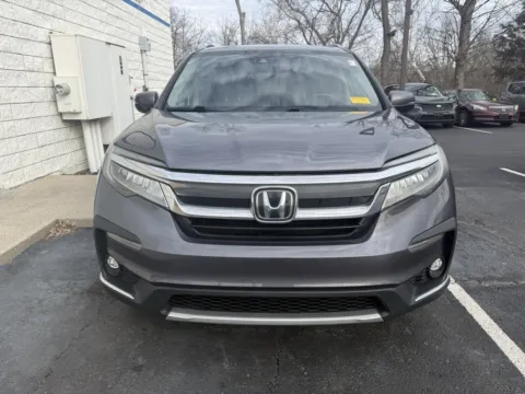 Photos of 2020 Honda Pilot Elite for sale in Kansas City, MO at Jay Wolfe Honda