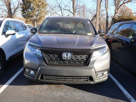 Photos of 2020 Honda Passport EX-L for sale in Kansas City, MO at Jay Wolfe Honda
